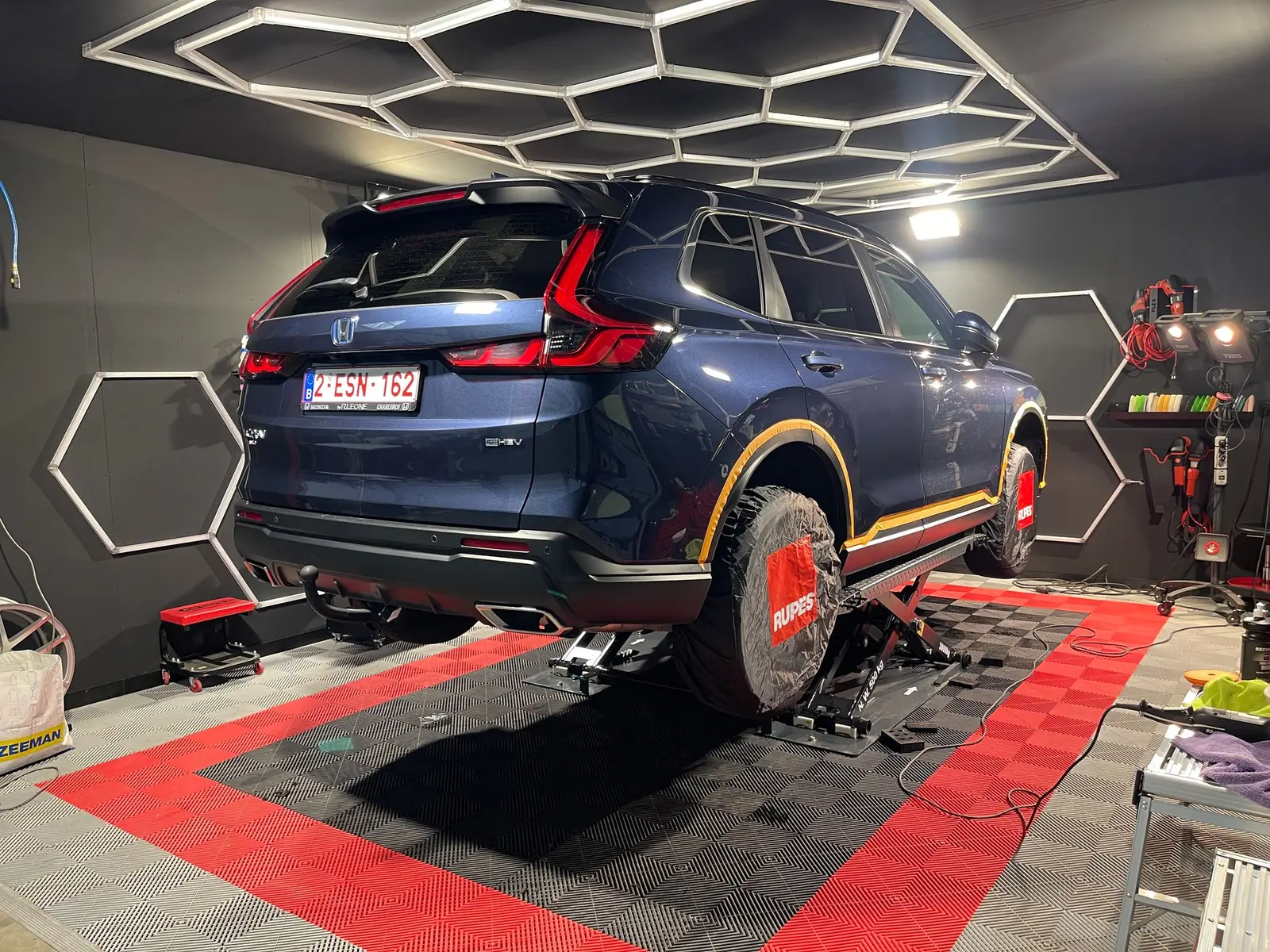 Volvo en préparation esthétique
